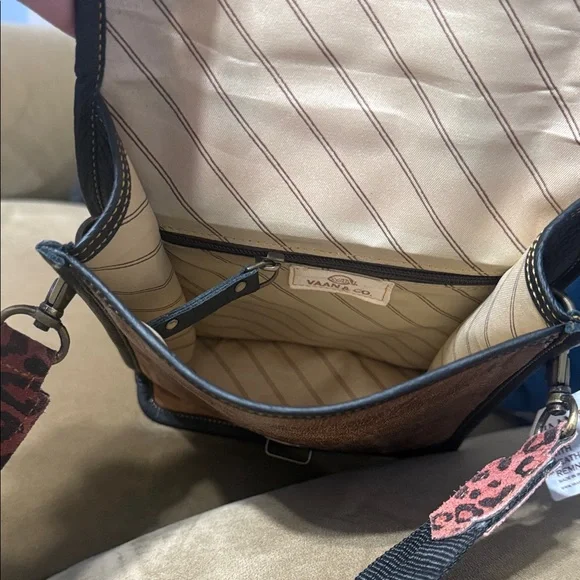 Leopard Print Crossbody Bag - Picture 9 of 13